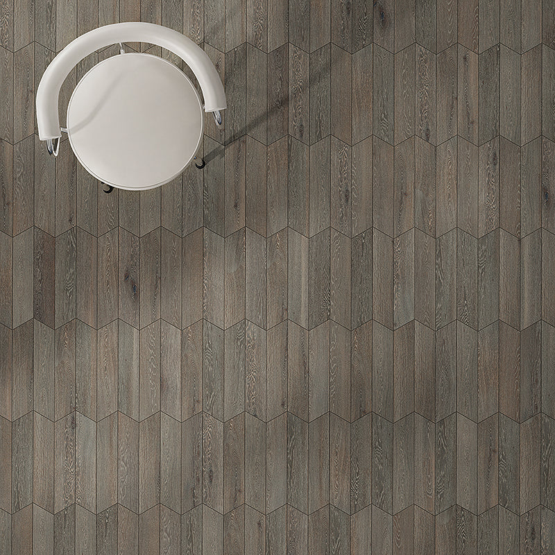 Cosmopolitan | Charlie | European Oak | Chevron