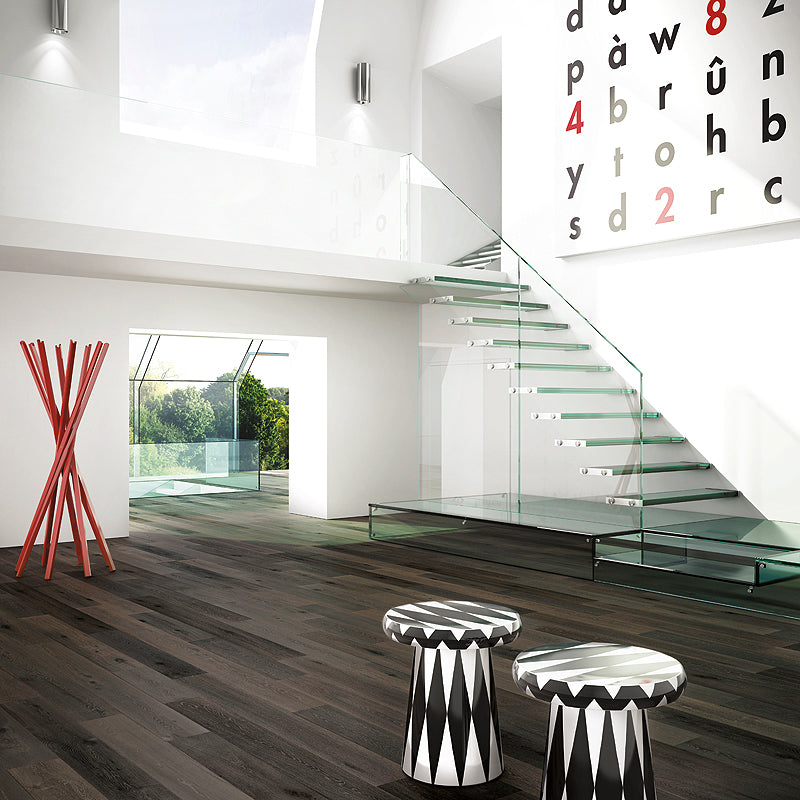 Cosmopolitan | Downward Dog | European Oak