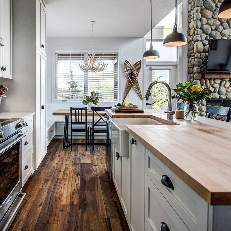 Farmhouse | Des Fleurs | European Oak