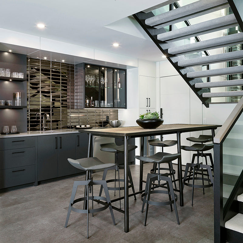 Passage | Millionairess | Dark Concrete